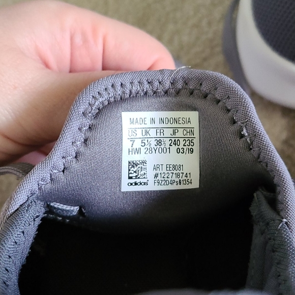 Adidas cloud foam - Picture 2 of 3